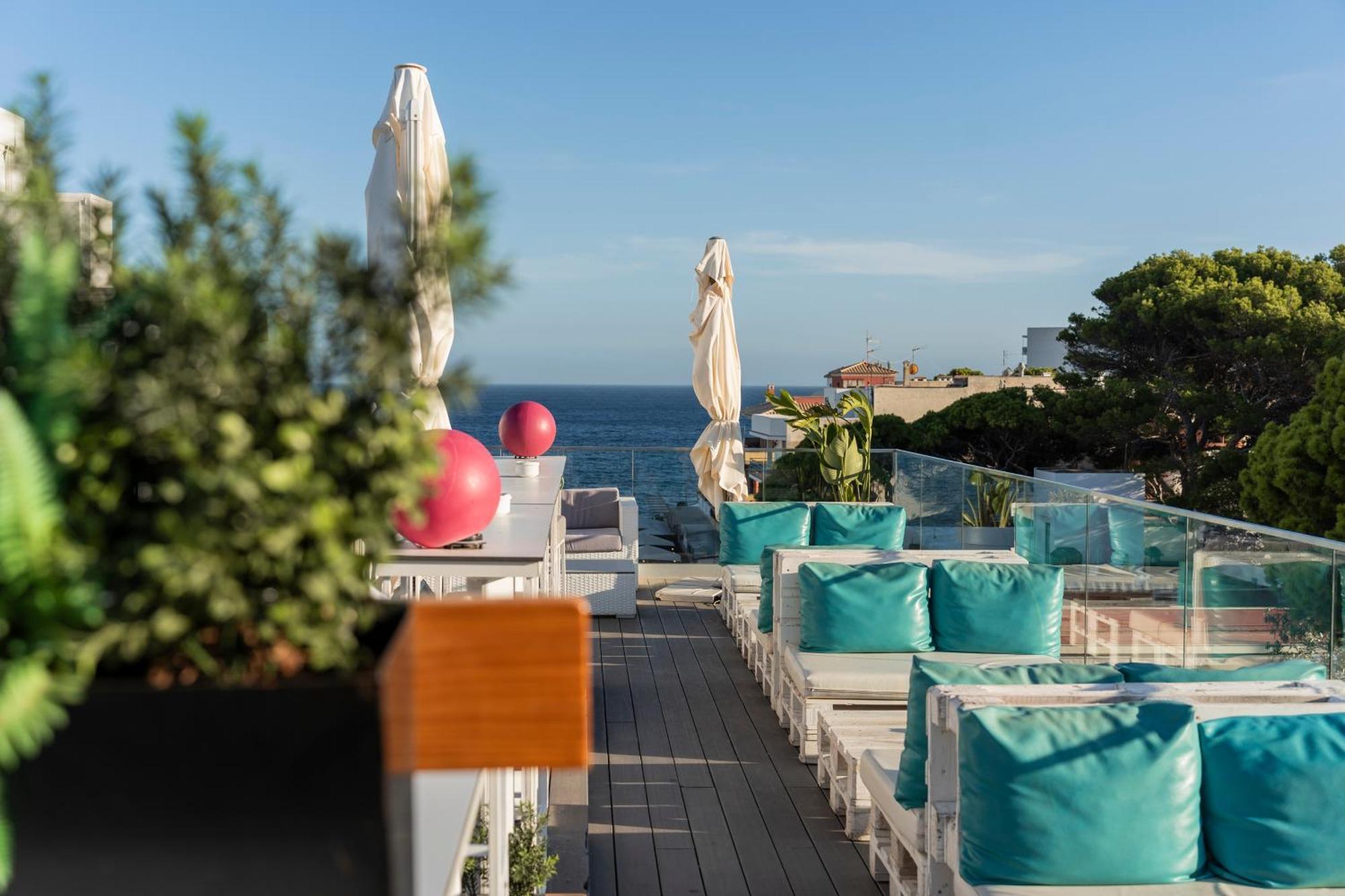Hotel Onmood Cala Ratjada - Brunch & Party Zewnętrze zdjęcie